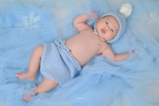 供卵包生男孩公司宝宝睡觉摇头 供卵包生男孩公司宝宝睡觉摇头